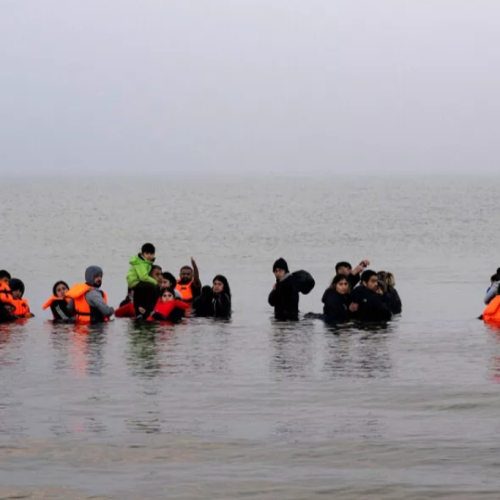 Canal da Mancha Registra Ano Mais Letal para Migrantes: Uma Tragédia Humanitária em Escala Crescente